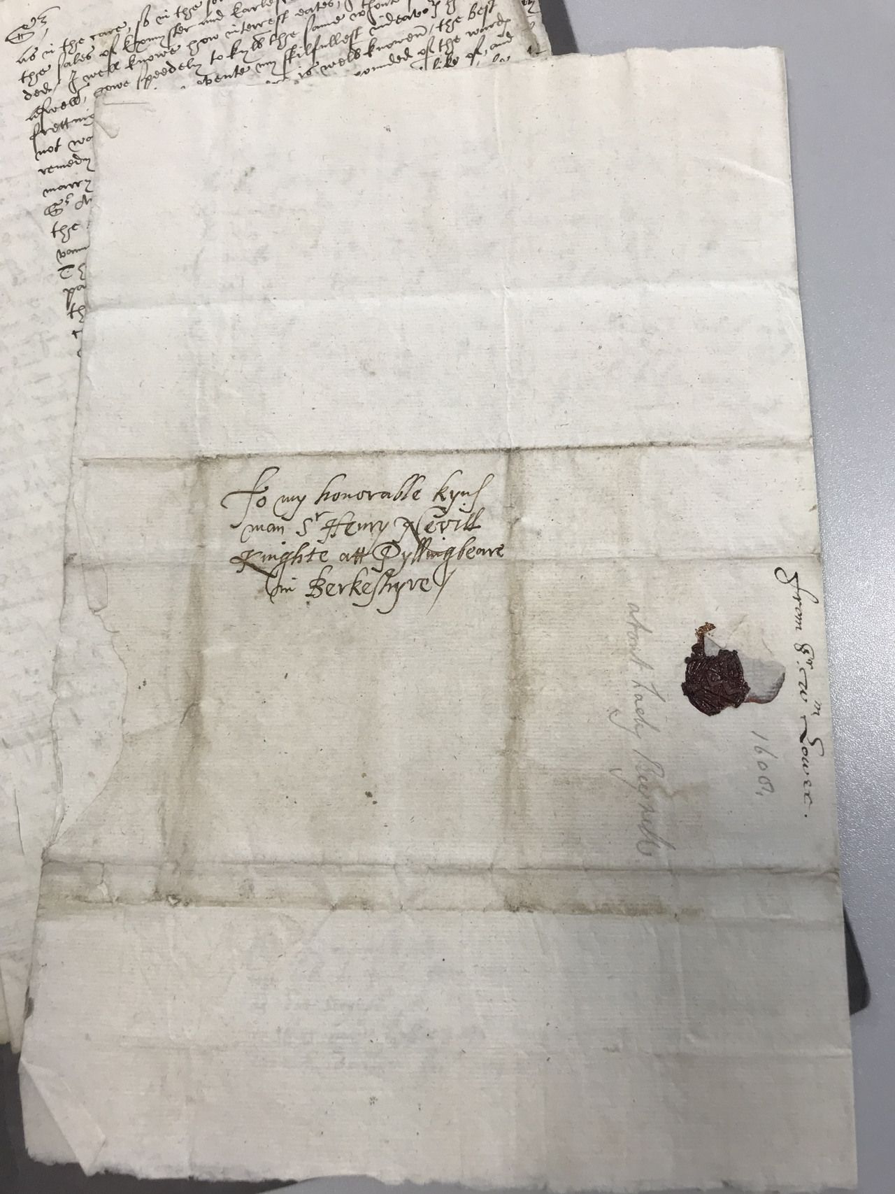 Address of William Lower’s letter of 30 July 1608 to “my honorable kynsman” Sir Henry Neville at Billingbear. Royal Berkshire Archives, D/EN/F7.